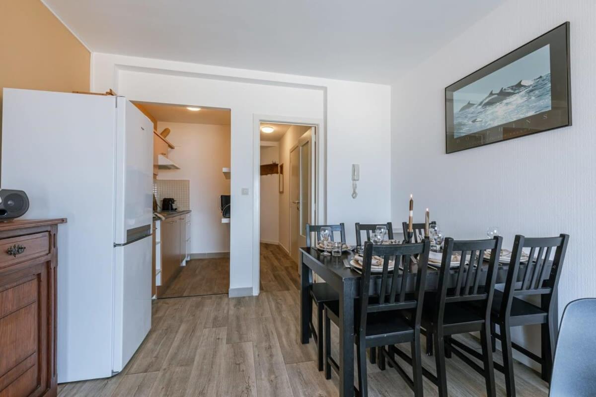 Huswell - Enjoyable Apartment With Sea View De Haan Exteriör bild